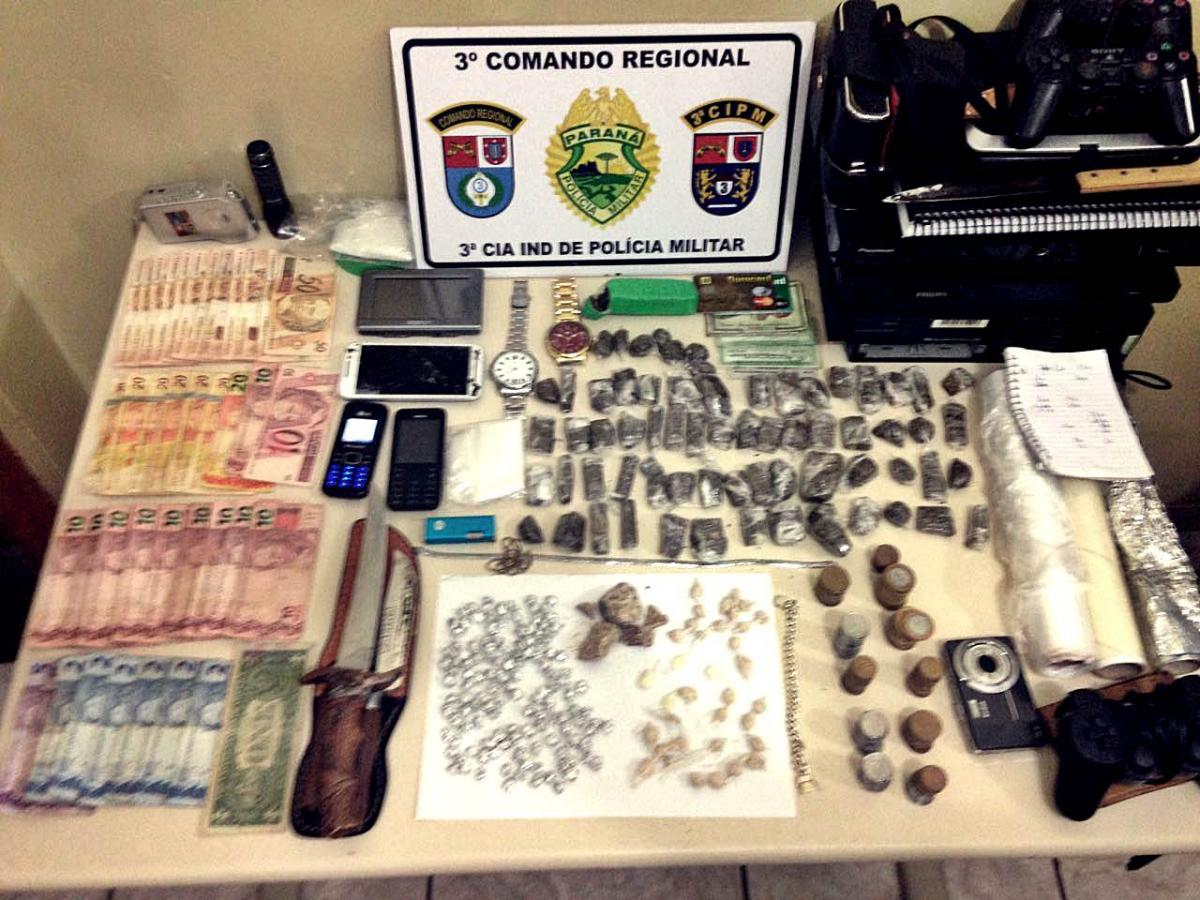 Policiais militares de Loanda prendem 3 indivíduos e apreende grande quantidade de droga