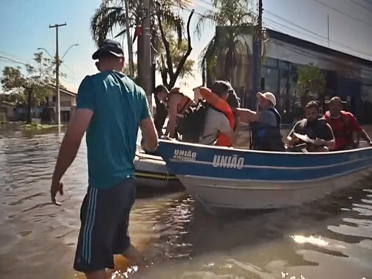Vídeo; Enchente no Rio Grande do Sul: Cenário de Desastre e Solidariedade