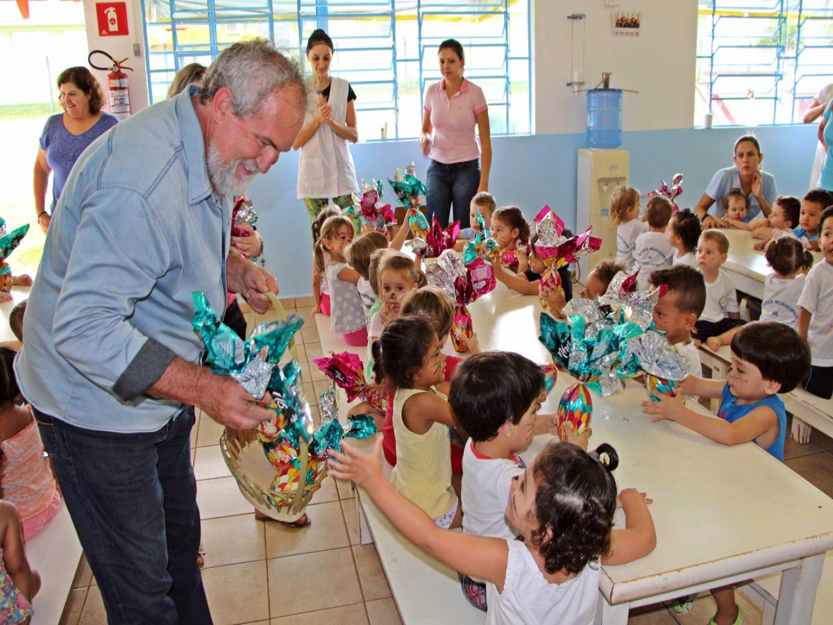 Centros Municipais de Educação Infantil de Cianorte celebram a Páscoa