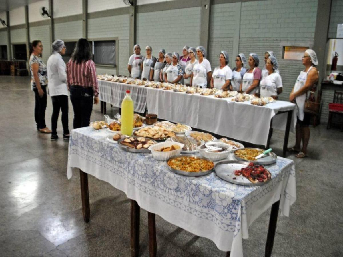 Administração de Indianópolis promove curso de produção de alimentos artesanal