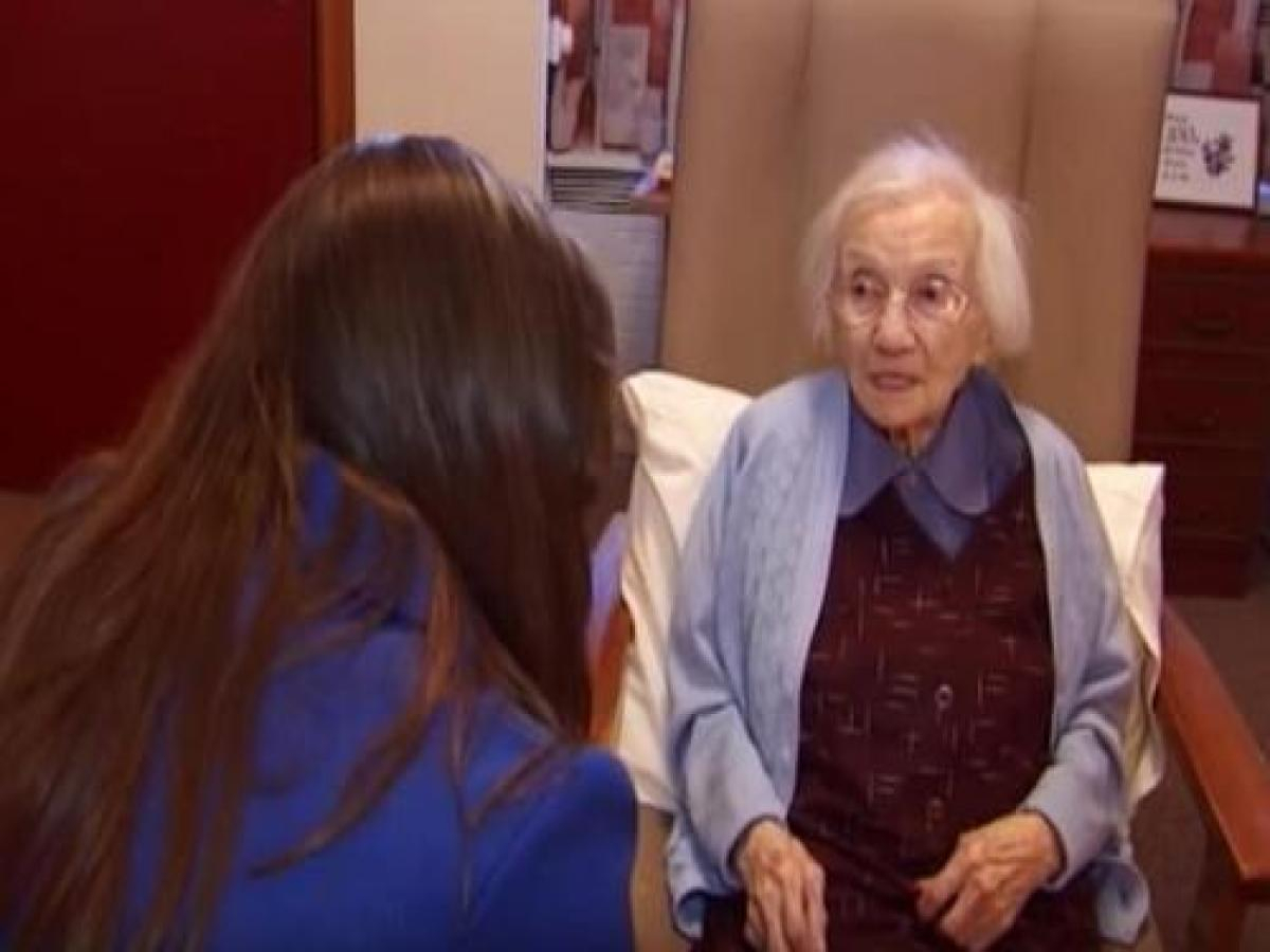 Idosa de 109 anos revela segredo para longevidade: ficar longe dos homens