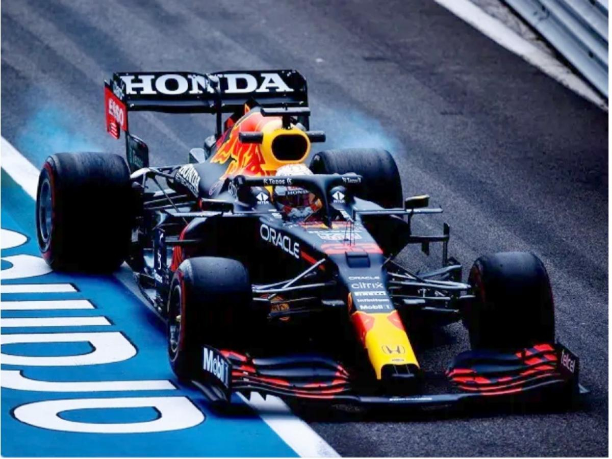 Verstappen bate Mercedes, e lidera 2ª sessão de treinos para o GP da França