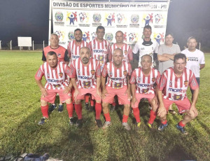Equipe de São Tomé está na final do campeonato regional de futebol suíço