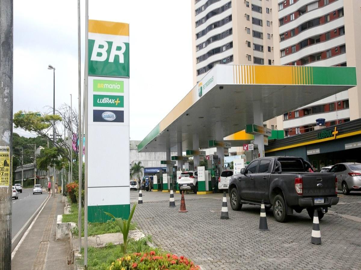 Petrobras anuncia aumento de 25,8% no diesel e 16,2% na gasolina