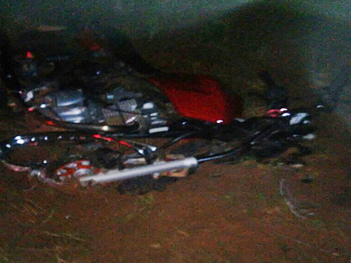 Dois jovens sofrem acidente de moto na noite deste domingo próximo a Rondon
