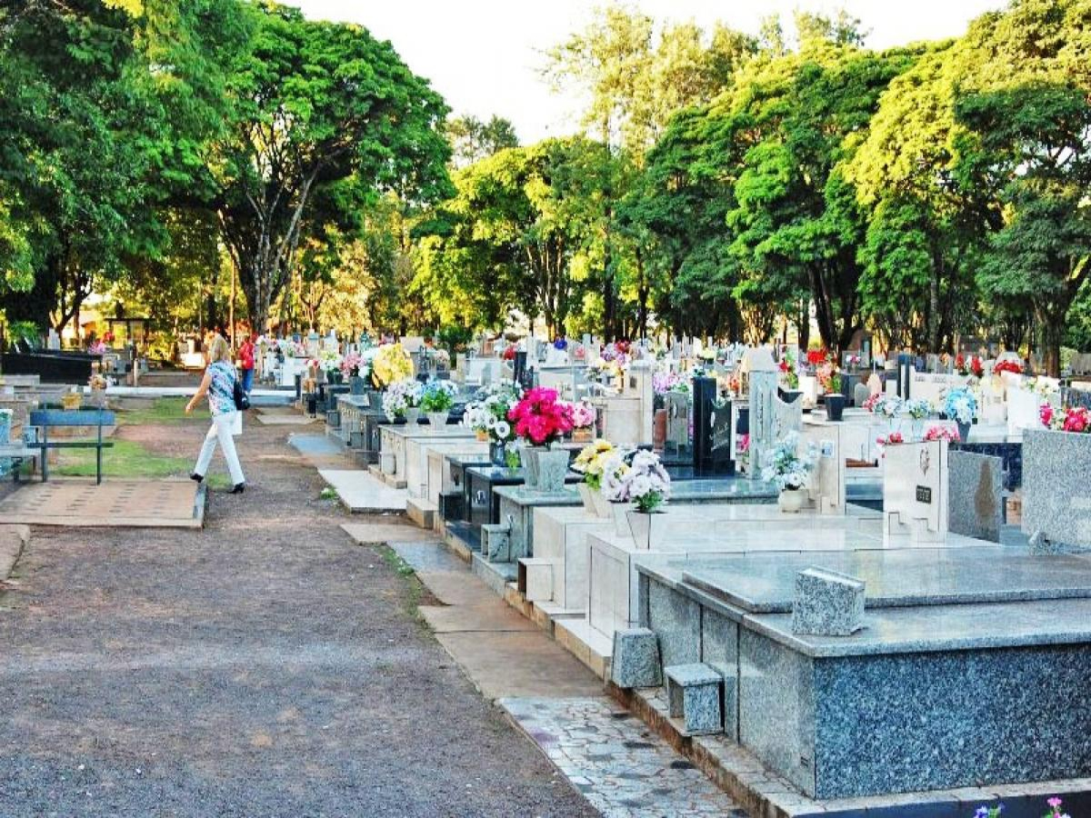 Prefeitura de Cianorte estipula datas para limpeza e reformas no cemitério