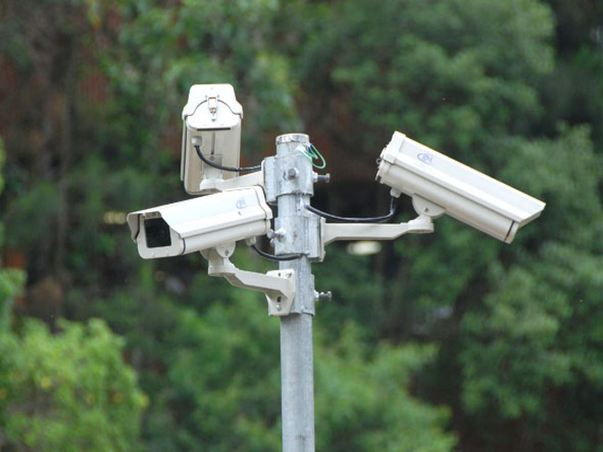 Prefeituras têm autorização para usar câmeras de segurança para multar